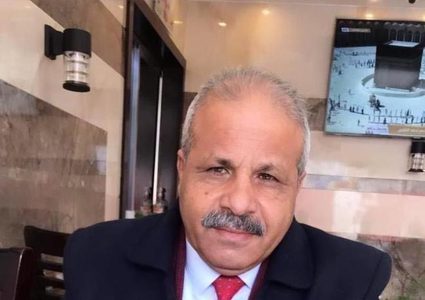 العوض يدعو المفاوضين من حماس إلى الإسراع في إنهاء الحرب وإفشال مخططات الاحتلال