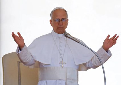 بابا الفاتيكان يدعو لإنهاء «وحشية الحرب» في قطاع غزة