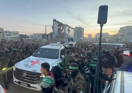 تقديرات إسرائيلية: حماس ستردّ بـ"إيجابية" على المقترح الجديد