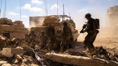 القناة 14 الإسرائيلية: انتهاء العملية البرية في دير البلح بعد تحقيق أهدافها