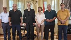 عدد من الجاليتين العربية والفلسطينية في قبرص يضربون عن الطعام رفضا لحرب التجويع