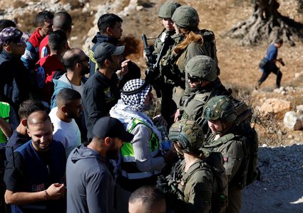 تحليل| الكنيست يناقش ضمّ الضفة والجوع يفتك بالفلسطينيين