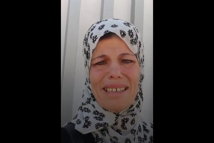 "فكّرت جعفر نايم... لقيته مقطّع!".. أم فقدت ابنها والموت يهدد الآخر