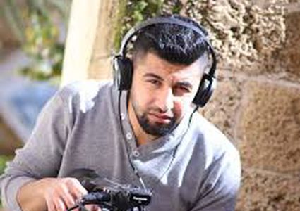 استشهاد الصحفي آدم أبو هربيد بقصف خيمته وسط مدينة غزة