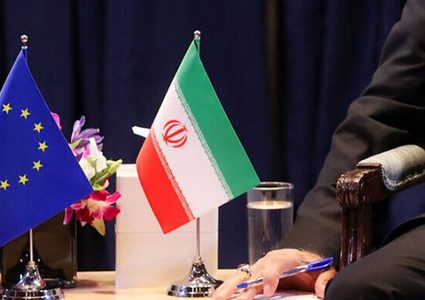 انطلاق المفاوضات النووية بين إيران وأوروبا في إسطنبول