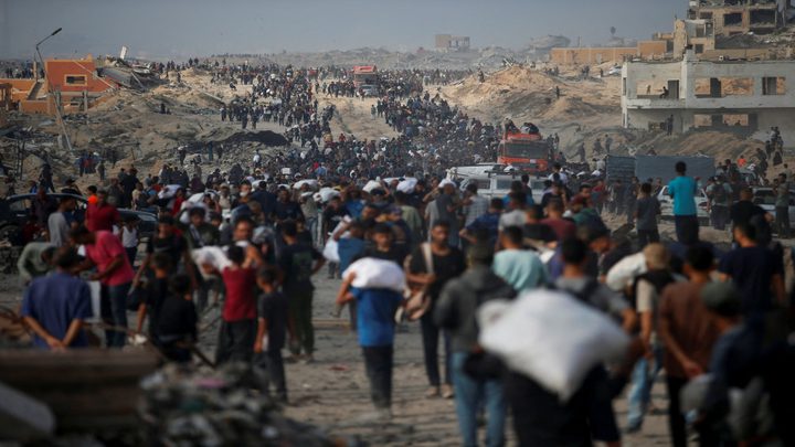 الصليب الأحمر يدعو إلى التحرك العاجل لوقف المعاناة المتفاقمة في قطاع غزة