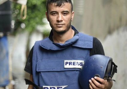 سرقة المساعدات: طعنة في بطن الجائع وخيانة لله والضمير