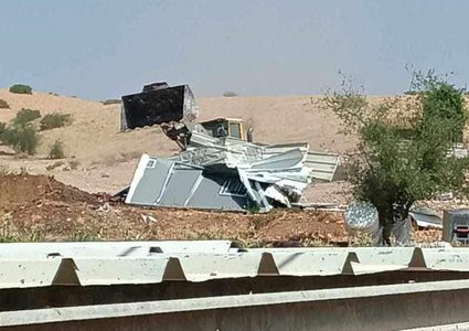 قوات الاحتلال تخطر بهدم منشآت زراعية للمواطنين