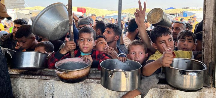 منظمات أممية تحذر: مليون امرأة وطفلة في غزة يواجهن المجاعة