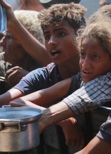 مأساة الجوع في غزة: أكثر من 100 فلسطيني يموتون جوعًا وسط حصار مشدد