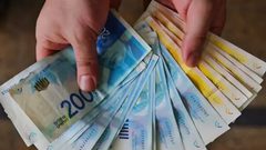 أسعار العملات لليوم الجمعة