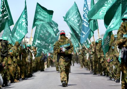 رداُ على تصريحات ويتكوف ... حماس: لن نتخلى عن سلاحنا إلا بإقامة دولة فلسطينية