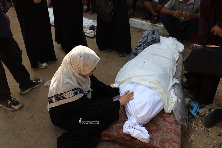 شهيدة وإصابات في قصف للاحتلال وسط قطاع غزة