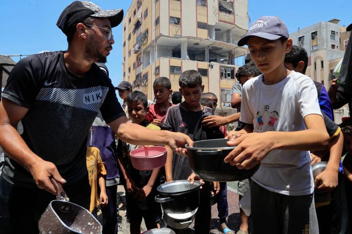 3 شهداء ومصابون في قصف استهدف عناصر تأمين المساعدات في غزة ورفح
