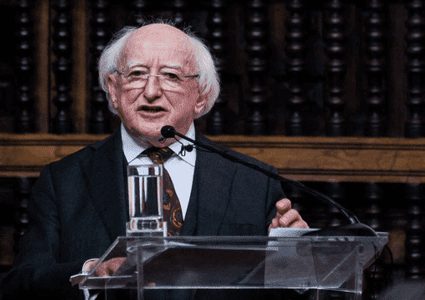 رئيس أيرلندا يدعو الى تفعيل البند السابع ضد اسرائيل