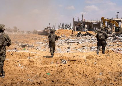 مسؤولون عسكريون سابقون يصدرون تحذيرا غير عادي: "اسرائيل على حافة الهزيمة"