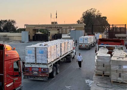 الاحتلال يمنع إدخال 6600 شاحنة إغاثة الى قطاع غزة