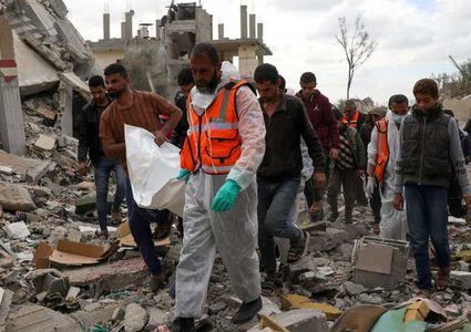 شهيدان وإصابات في قصف للاحتلال على مدينة غزة