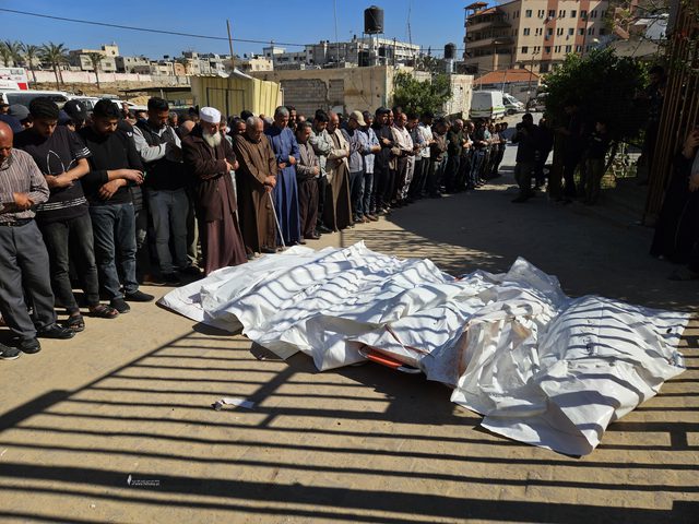 61 شهيدًا و363 مصابًا في غزة خلال 24 ساعة