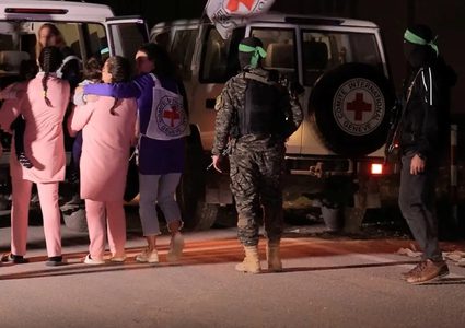 اسرائيل: العودة للمفاوضات ربما خلال ايام ووفد حماس في تركيا سيتوجه للقاهرة وقطر