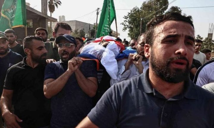 تشييع جثمان الشهيد ثمين خليل دوابشة من قرية دوما جنوب نابلس