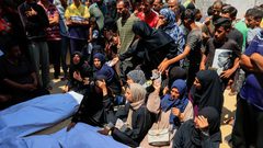 29 شهيدا قرب مراكز المساعدات منذ الفجر