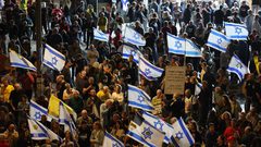 "إضراب الشعب"..احتجاجات واسعة لعائلات الرهائن والقتلى الإسرائيليين في تل أبيب