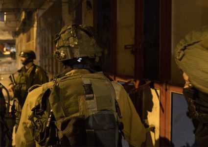 الاحتلال يحتجز 6 مواطنين من بلدة ديراستيا