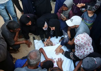 41 شهيدًا من منتظري المساعدات في غزة خلال 24 ساعة