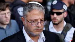 بن غفير يعاقب الأسرى بإجبارهم على مشاهدة صور للدمار في غزة