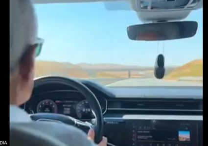 مخالفة وزير النقل التركي بسبب القيادة بسرعة "جنونية"