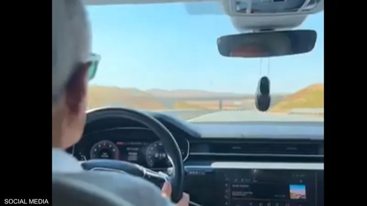 مخالفة وزير النقل التركي بسبب القيادة بسرعة "جنونية"