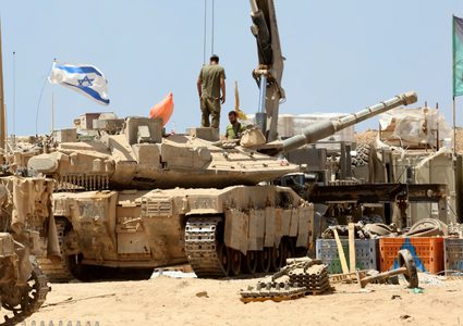 هآرتس: أزمة معدات تهدد حياة الجنود في غزة