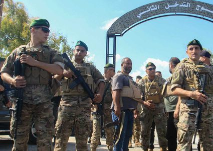 استشهاد ضابط وعسكري لبنانيين بانفجار مسيّرة إسرائيلية في الناقورة