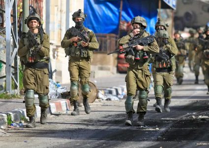 القدس: الاحتلال يمنع إجراء انتخابات نقابة الأطباء في بيت حنينا ويعتقل طبيباً