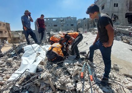 الإغاثة الطبية في غزة: الاحتلال يمنع إسعاف الجرحى ويستهدف المدنيين