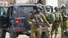 إصابتان إحداهما خطيرة برصاص واعتداء الاحتلال في نابلس