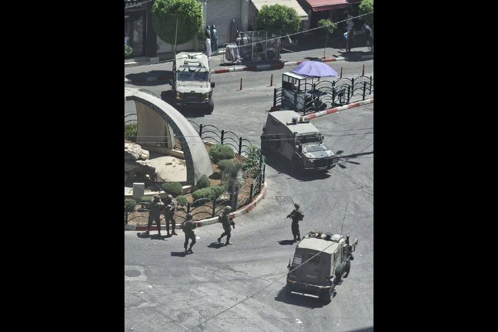 إصابات بالاختناق خلال قمع الاحتلال فعالية في مدينة الخليل