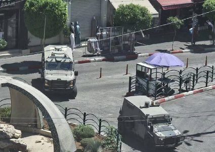 إصابات بالاختناق خلال قمع الاحتلال فعالية في مدينة الخليل