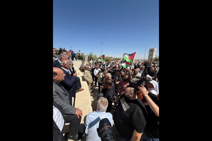 عشائر الخليل : نجدد البيعة مع القيادة الفلسطينية