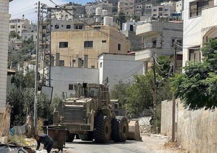 الاحتلال يعتقل 10 مواطنين ويقتحم 150 منزلا في كفر قليل شرق نابلس