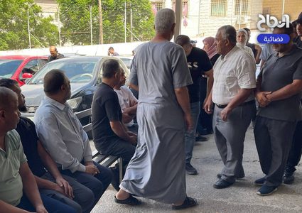 وداع الشهيد محمد جمال عمر مدني من مخيم بلاطة في مدينة نابلس داخل مستشفى رفيديا