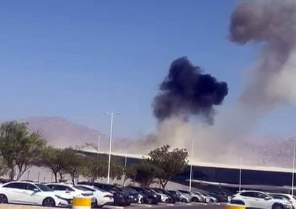 مسيرة أطلقت من اليمن تضرب قاعة المسافرين بمطار رامون وتصيب إسرائيليا