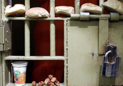 محكمة الاحتلال العليا تقر بأن الطعام المقدم للاسرى مخالف للقانون