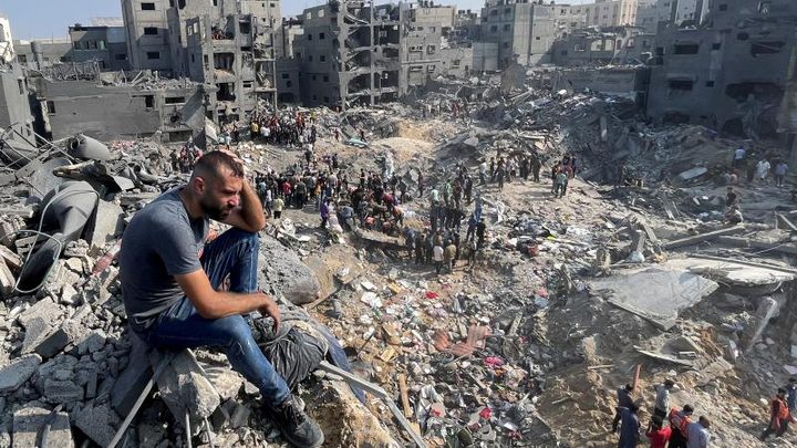 الاحتلال يواصل مجازره بحق اهالي غزة و عشرات الشهداء والجرحى معظمهم من الاطفال