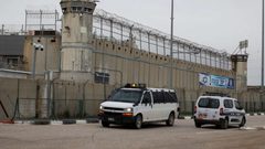 العليا الإسرائيلية تُقر بفشل الحكومة في ضمان الغذاء الكافي للأسرى