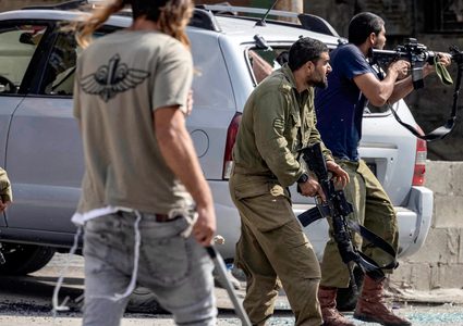 مستعمرون يقطعون شبكات المياه عن شلال العوجا