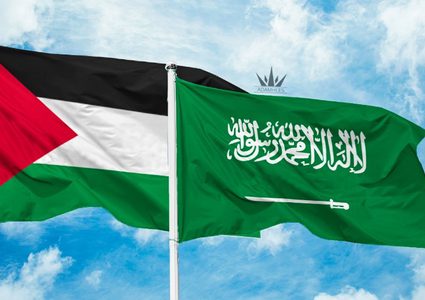 الرئيس محمود عباس يشيد بالجهود السعودية لتشكيل تحالف عالمي لتنفيذ حل الدولتين