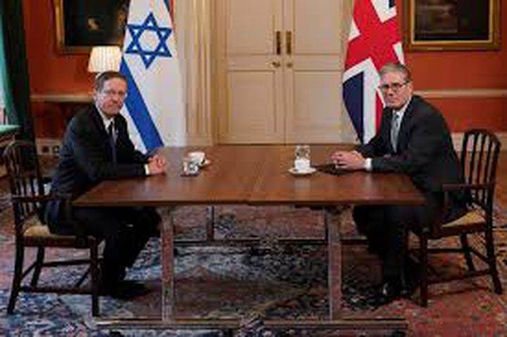 ستارمر يدعو إسرائيل لتغيير نهجها والسماح بدخول المساعدات إلى غزة