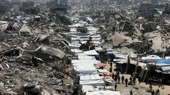 غارات إسرائيلية توقع شهداء في غزة وحصيلة العدوان تتجاوز 64 ألف شهيد